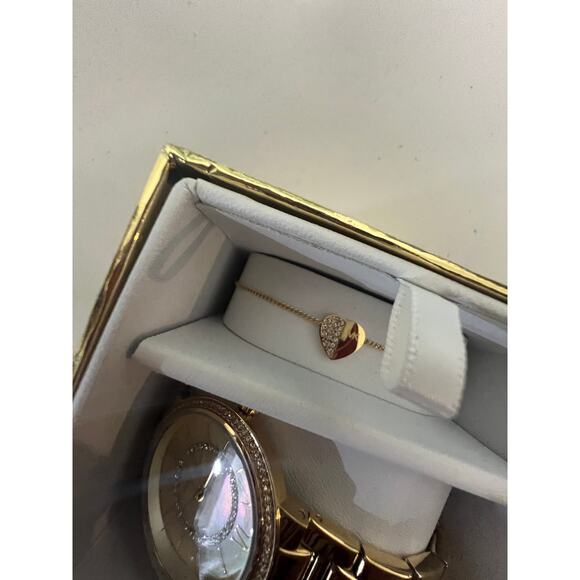 Michael Kors MK1031 Mini Gabbi Pavé Gold-Tone Watch and Heart Bracelet Set main image 2
